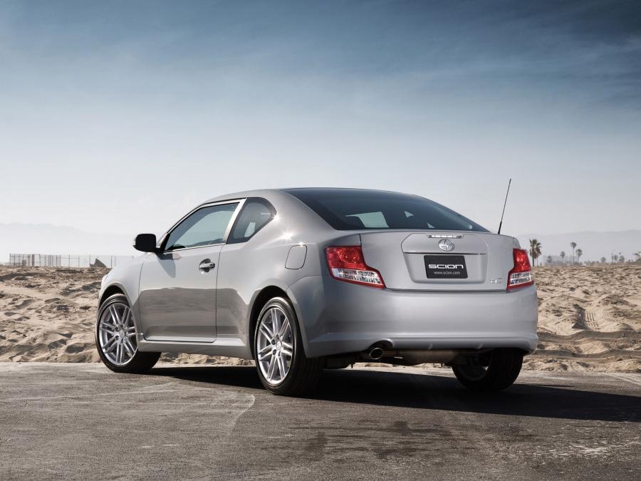  Scion tC 2010 года  (фото 8 из 29)